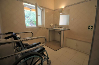 accessible bathroom